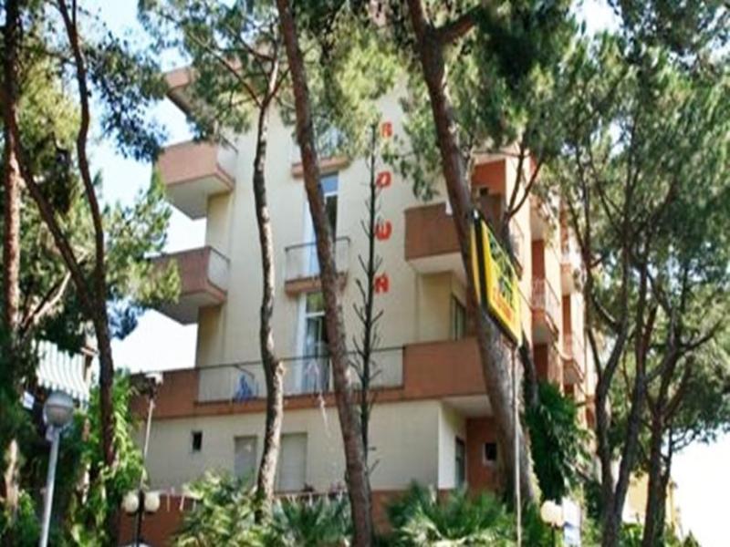 Residence Brown Римини Экстерьер фото