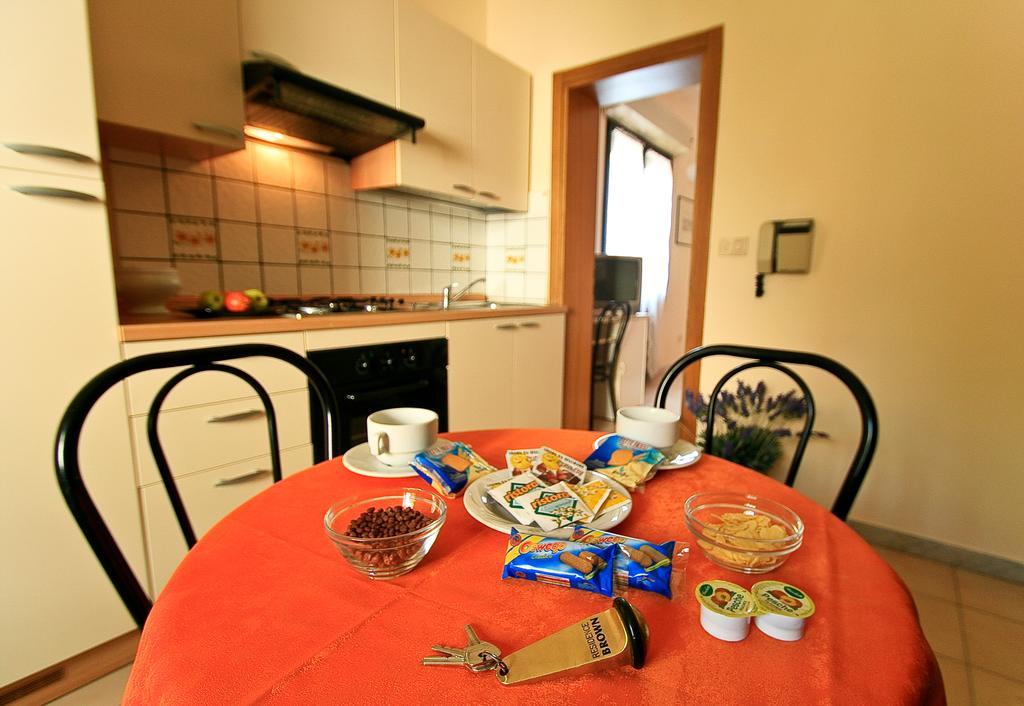 Residence Brown Римини Экстерьер фото