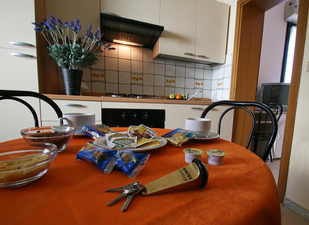 Residence Brown Римини Экстерьер фото